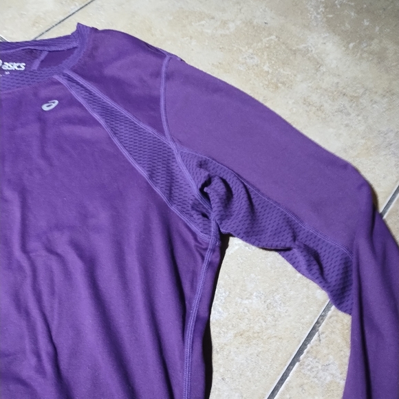 Asics Women's Purple Yoga Long Sleeved Athletic Top Size Medium - Picture 6 of 13
